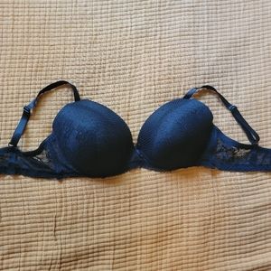 Pure Beauty by Rene Rofe black lace wireless bra 40C